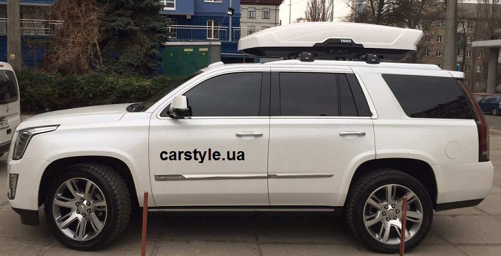 cadillac-escalade-thule-edge-959-thule-motion-xt-xl-white-1.jpg