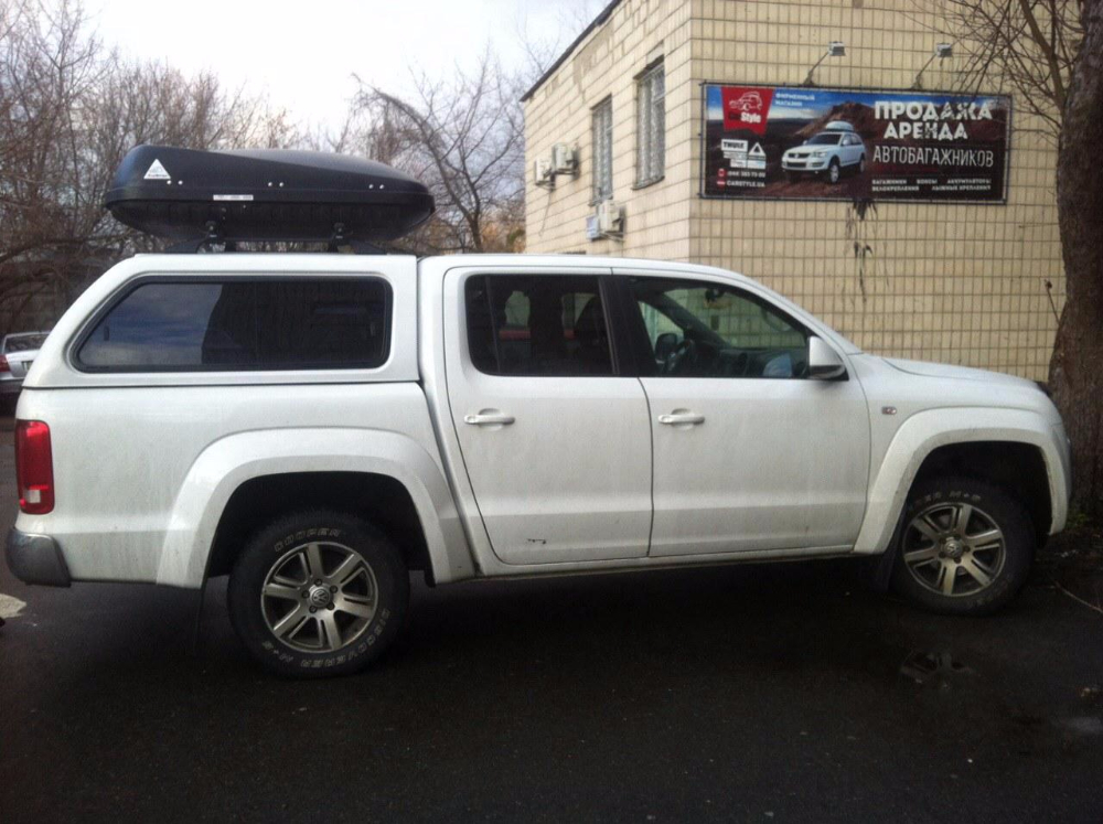 Бокс Terra Drive-420 (черный) на VW Amarok