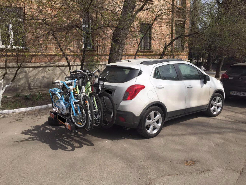 Платформа для велосипедов Peruzzo Parma 4 на Opel Mokka