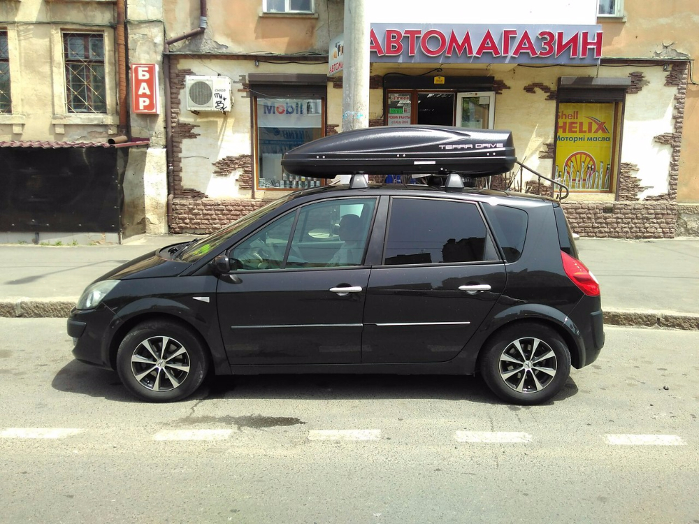 Бокс Terra Drive-480 (черный) на Renault Scenic