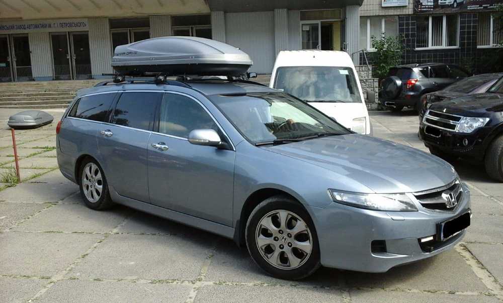 Бокс Terra Drive-480 (серый) на Honda Accord