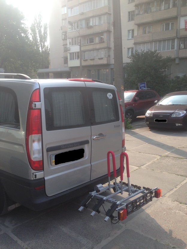 Платформа для перевозки велосипедов Amos Titan 3 на Mercedes Vito