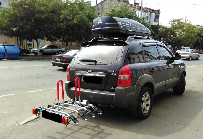 Багажник Aguri Prestige и бокс Terra Drive-480 (черный)+платформа Amos Titan 4 на Hyundai Tucson