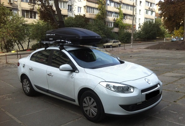 Бокс Terra Drive-480 (черный) и крепление Thule-591 на Renault Fluence