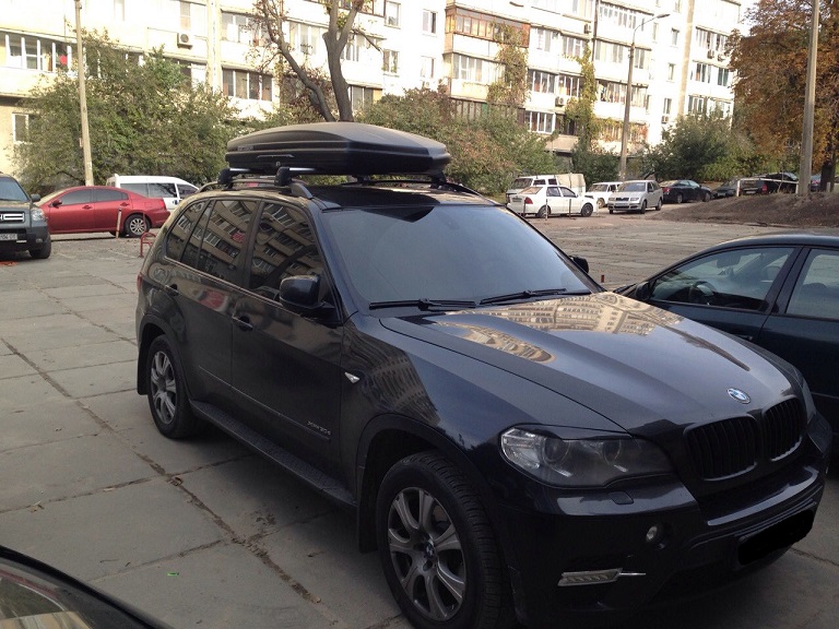 Бокс WTR-490 Black на BMW X5