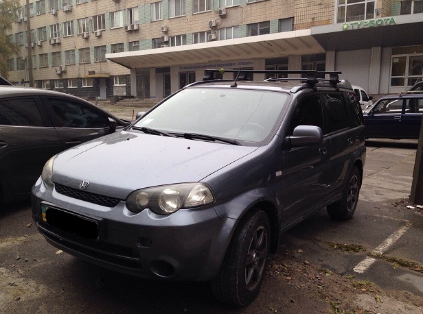 Багажник Thule-754 SquareBar на Honda HR-V